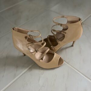Karl Lagerfeld Bette Tan Open Toe Ankle Strap High Heeled Sandals 9.5M Leather